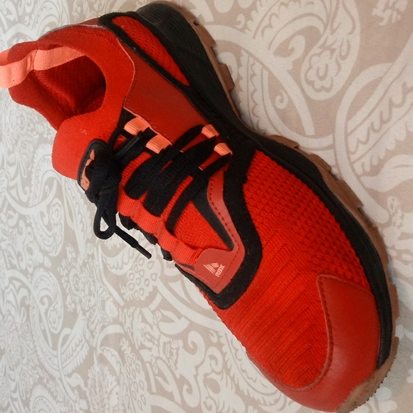 Men's Red RBX Sneakers - Picture 6 of 10